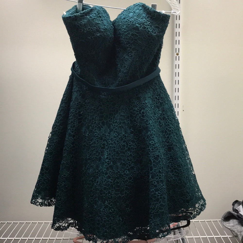 homecoming/special event dress. RUNS SMALL!!!